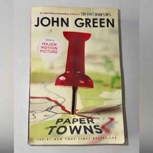 Paper Towns by John Green book